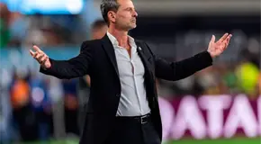 Deja Diego Cocca la DT de Atlas
