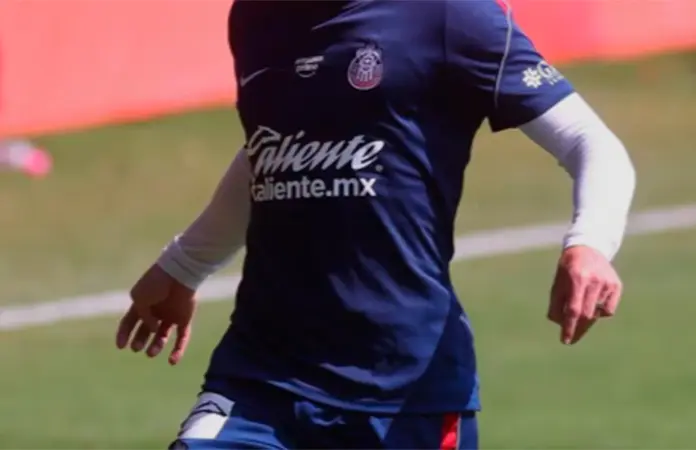 Seleccionados de Chivas se suman al equipo para el Apertura 2026