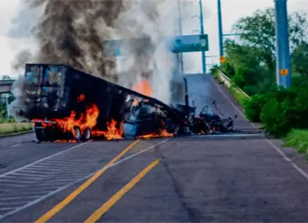Simulacro de narcobloqueos moviliza a más de 600 en Jalisco Simulacro de narcobloqueos moviliza a más de 600 en Jalisco
