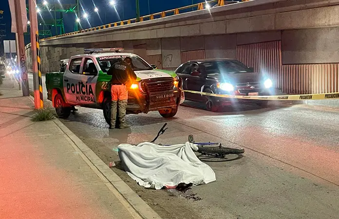 Ciclista muere arrollado en carretera a Rioverde