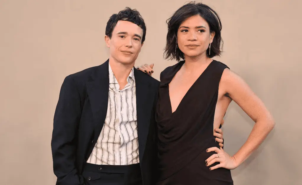 Elliot Page y Julia Shiplett presumen su amor en estreno en Ciudad de México
