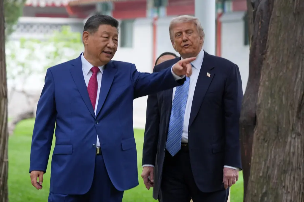 Más países prefieren a China sobre Estados Unidos, revela encuesta Pew