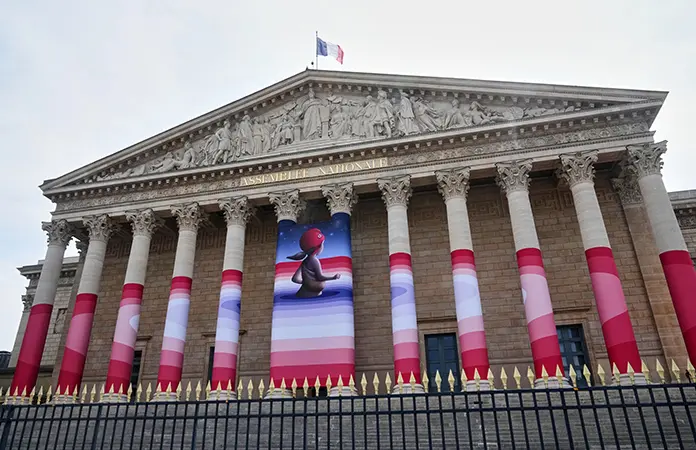 Aprueban en Francia ley de muerte asistida