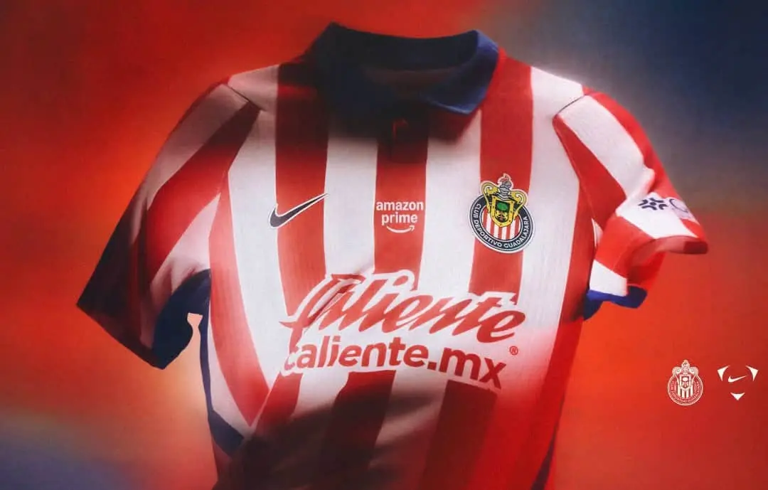 Chivas presenta nuevo uniforme para el Apertura 2026