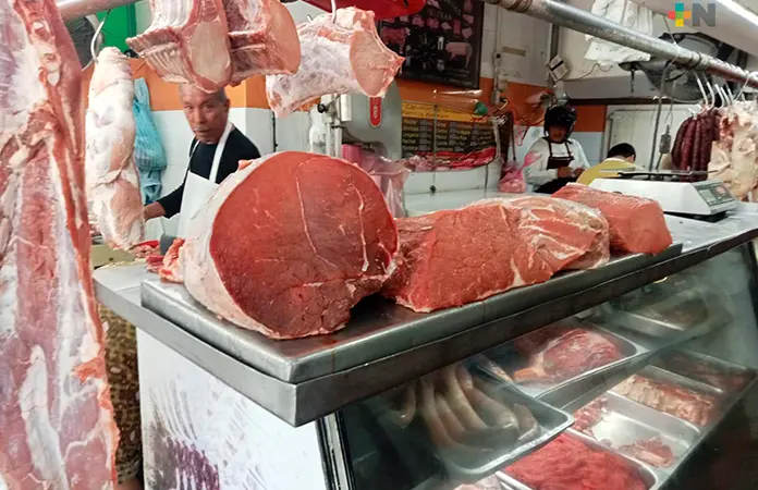 Cierre de la frontera abarata precio de carne