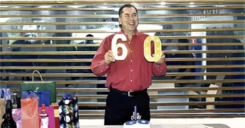 &iexcl;CUMPLE 60 A&Ntilde;OS Y CELEBRA EN GRANDE!