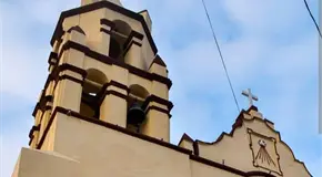 Decenas de templos religiosos por restaurar