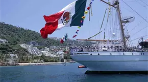 El Cuauht&eacute;moc, de regreso al mar