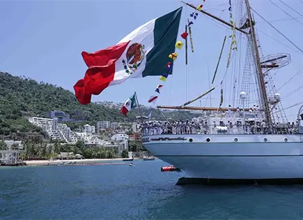 El Cuauhtémoc, de regreso al mar El Cuauhtémoc, de regreso al mar