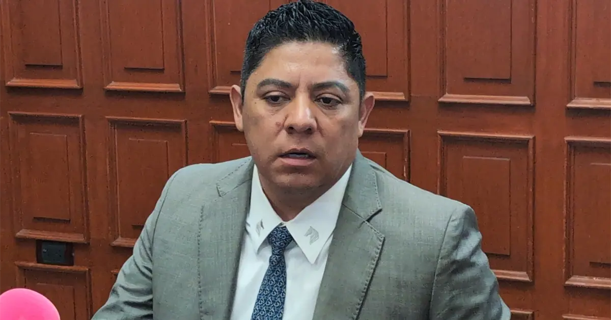 Gallardo firma iniciativa que tumba la Ley Serrano Gallardo firma iniciativa que tumba la Ley Serrano