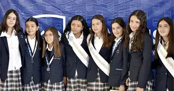 RECONOCEN EL ESFUERZO DE ALUMNOS