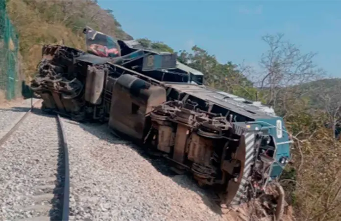 Semar reporta descarrilamiento en Tren Interoceánico de carga en Oaxaca