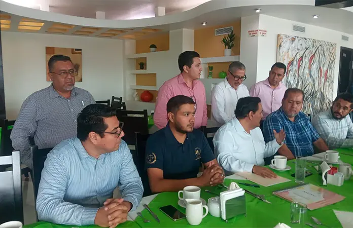Abogados demandan otro actuario en Juzgados