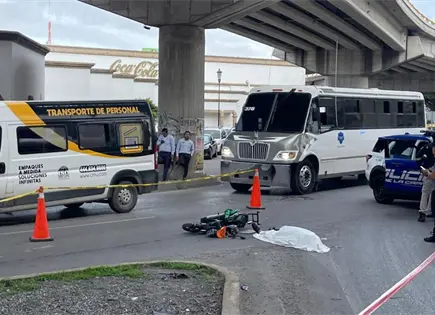 Hombre en moto el&eacute;ctrica muere arrollado en Distribuidor Ju&aacute;rez