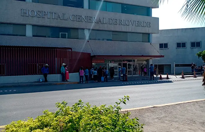 Bala perdida casi mata a menor