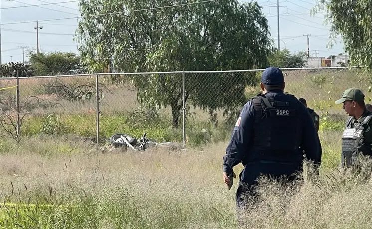Localizan a un hombre sin vida en Eje 140 de la ZI Localizan a un hombre sin vida en Eje 140 de la ZI