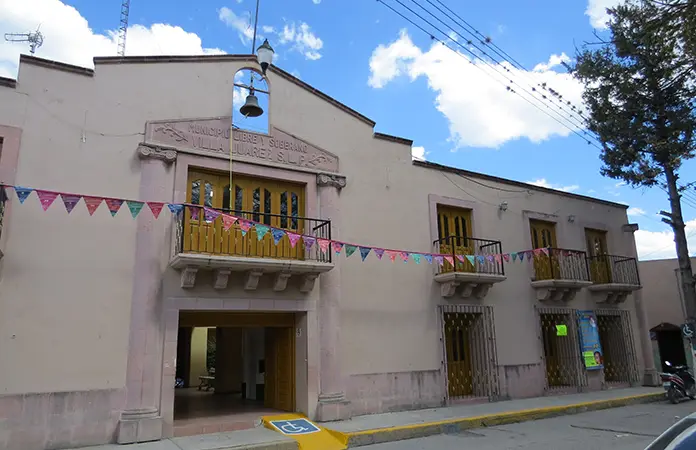 Trabajadores del Ayto. de Villa Juárez siguen sin prestaciones