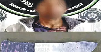 Amenazaba a gente en la calle con un cuchillo