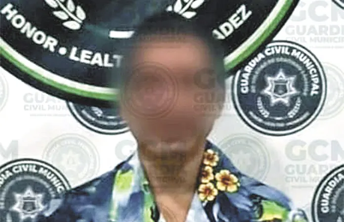 Atacó y amenazó a sus propios hermanos menores de edad