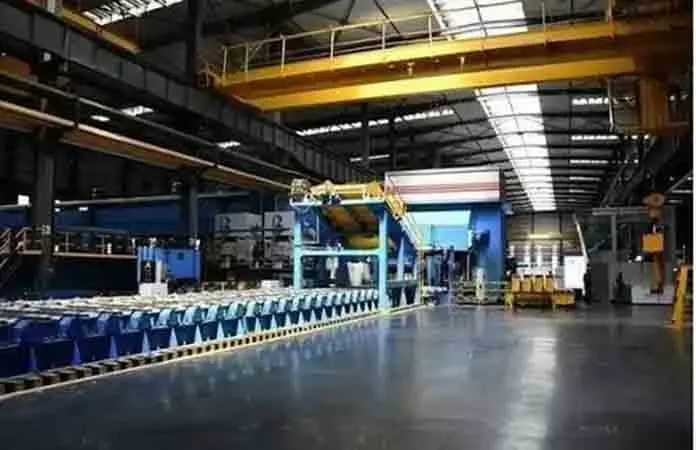 China reacciona a nacionalización de British Steel