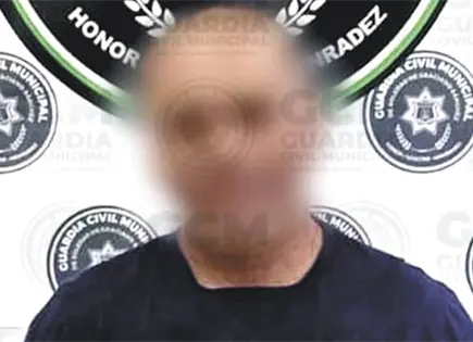 Choque deja una lesionada y un detenido Choque deja una lesionada y un detenido