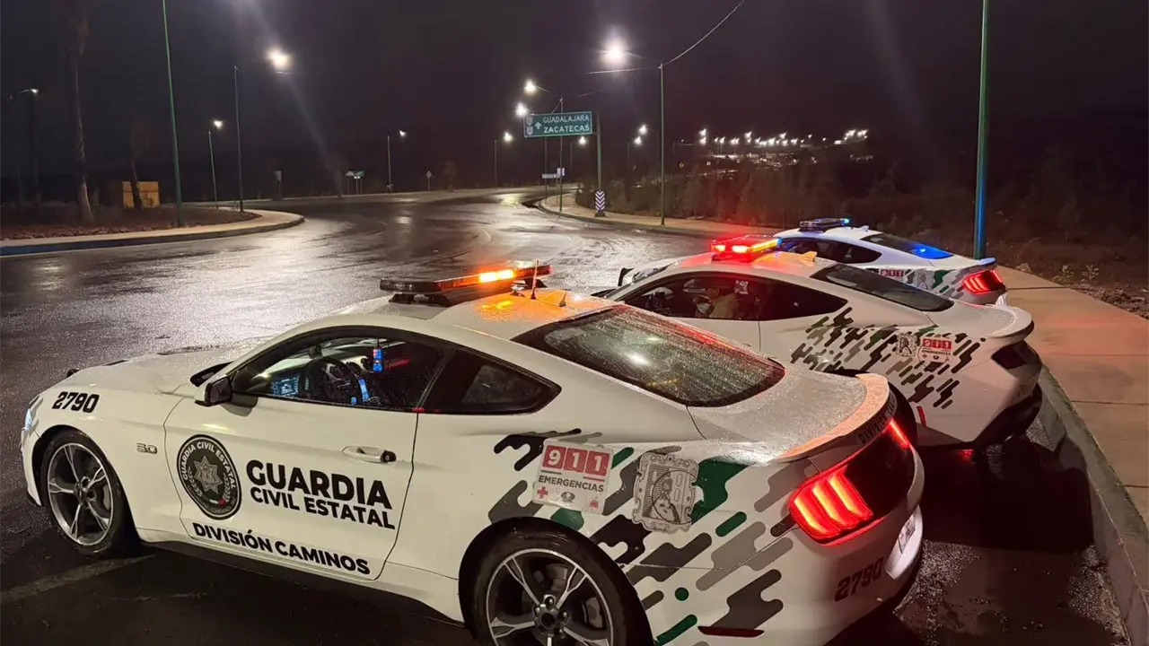 Detiene GCE a 35 personas y asegura 75 dosis de "cristal"