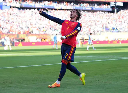España es campeón del mundo tras vencer 1-0 a Argentina España es campeón del mundo tras vencer 1-0 a Argentina