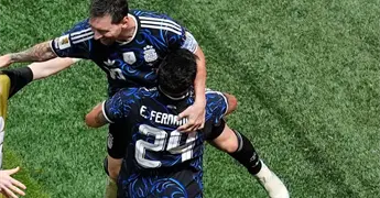 FIFA enfrenta cr&iacute;ticas por pausas de hidrataci&oacute;n en Mundial 2026