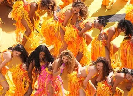 Madonna, Shakira, Dudamel, BTS y los Muppets iluminan espectáculo de medio tiempo Madonna, Shakira, Dudamel, BTS y los Muppets iluminan espectáculo de medio tiempo