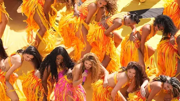 Madonna, Shakira, Dudamel, BTS y los Muppets iluminan espectáculo de medio tiempo Madonna, Shakira, Dudamel, BTS y los Muppets iluminan espectáculo de medio tiempo