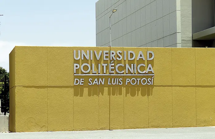 Quedan fuera de la UPSLP 580 aspirantes
