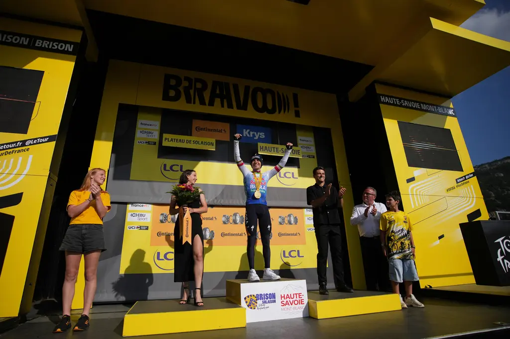 Remco Evenepoel gana etapa 15 del Tour de Francia en Alpes