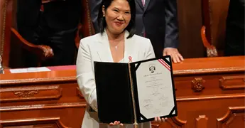Keiko Fujimori recibe respaldo internacional para su asunci&oacute;n presidencial