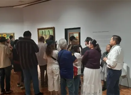 Larga fila para ver última exposición Colección Gelman en MAM Larga fila para ver última exposición Colección Gelman en MAM