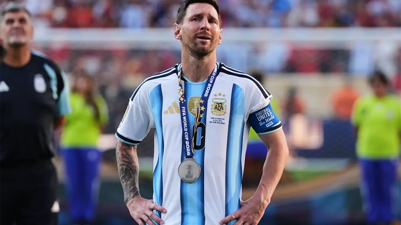 Lionel Messi cierra su sexto Mundial entre lágrimas