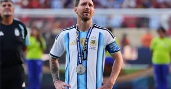 Lionel Messi cierra su sexto Mundial entre l&aacute;grimas