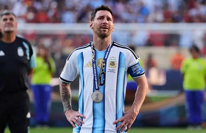 Messi lloró al recibir medalla de subcampeón