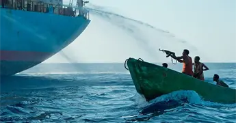 Secuestran piratas somal&iacute;es buque petrolero