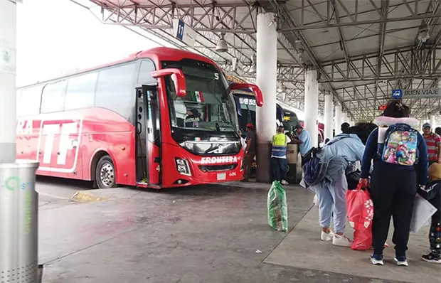 Subi&oacute; la tarifa de autobuses durante estas vacaciones