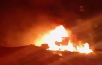 Video | Explosi&oacute;n de pipa colapsa tr&aacute;fico en carretera 57