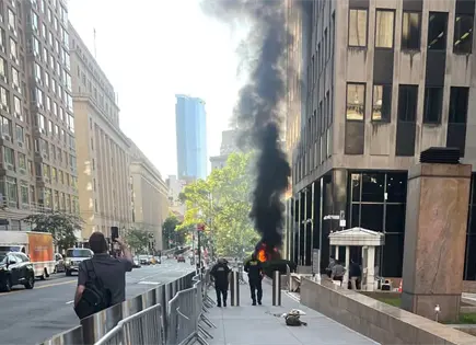 Exsoldado provoca incendio y disparos en edificio de inmigración en Nueva York Exsoldado provoca incendio y disparos en edificio de inmigración en Nueva York