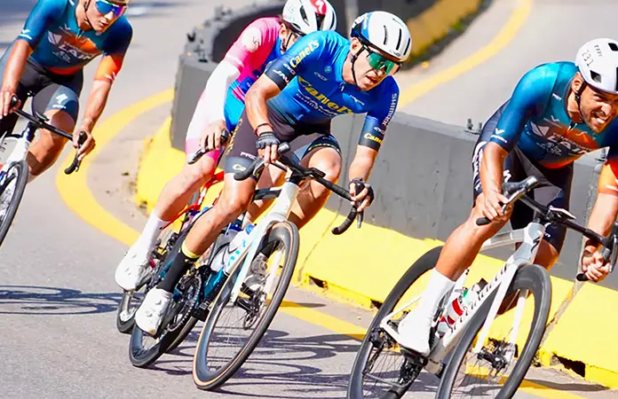 Finalizó con éxito Canel´s-Java la Vuelta Ciclista