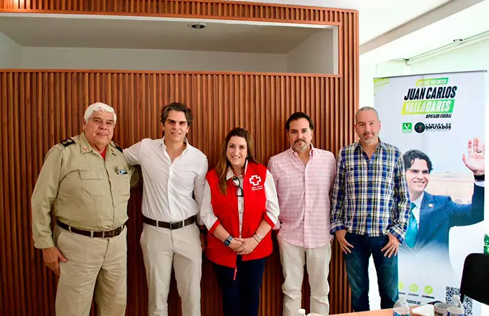 Presenta J.C. Valladares iniciativa para fortalecer a Bomberos y Cruz Roja