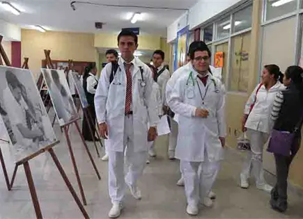 San Luis enfrenta fuga de médicos San Luis enfrenta fuga de médicos