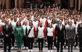 Sheinbaum encabeza abanderamiento de M&eacute;xico para Juegos Centroamericanos