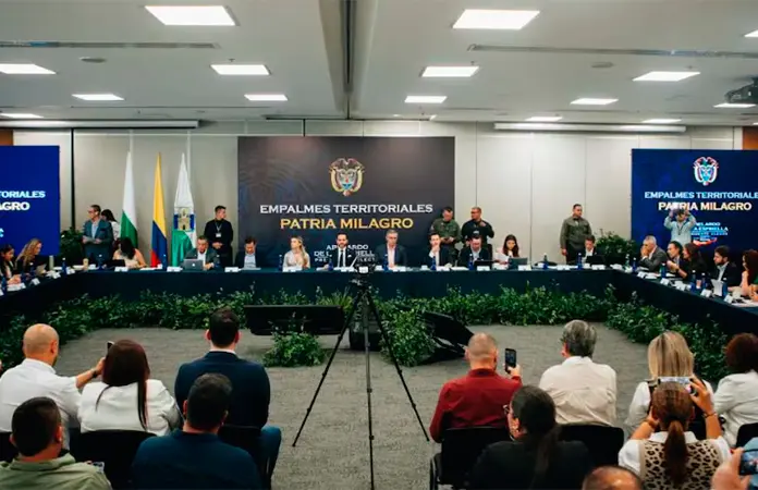 Abelardo de la Espriella anuncia a Mauricio Tobón como embajador en México