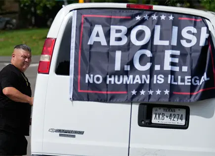 Juez frena la deportación de testigo en la muerte de un mexicano a manos del ICE en Houston Juez frena la deportación de testigo en la muerte de un mexicano a manos del ICE en Houston