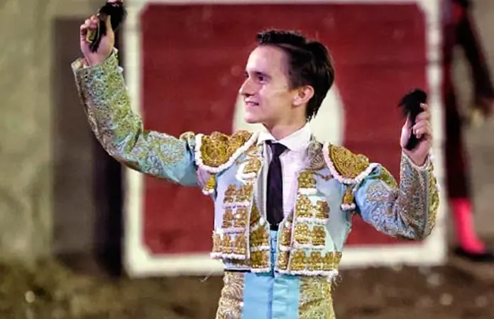 Torero potosino triunfa en Hidalgo