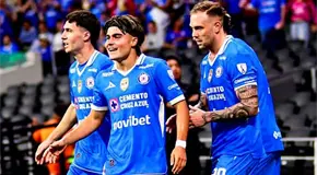Cruz Azul lidera el campeonato