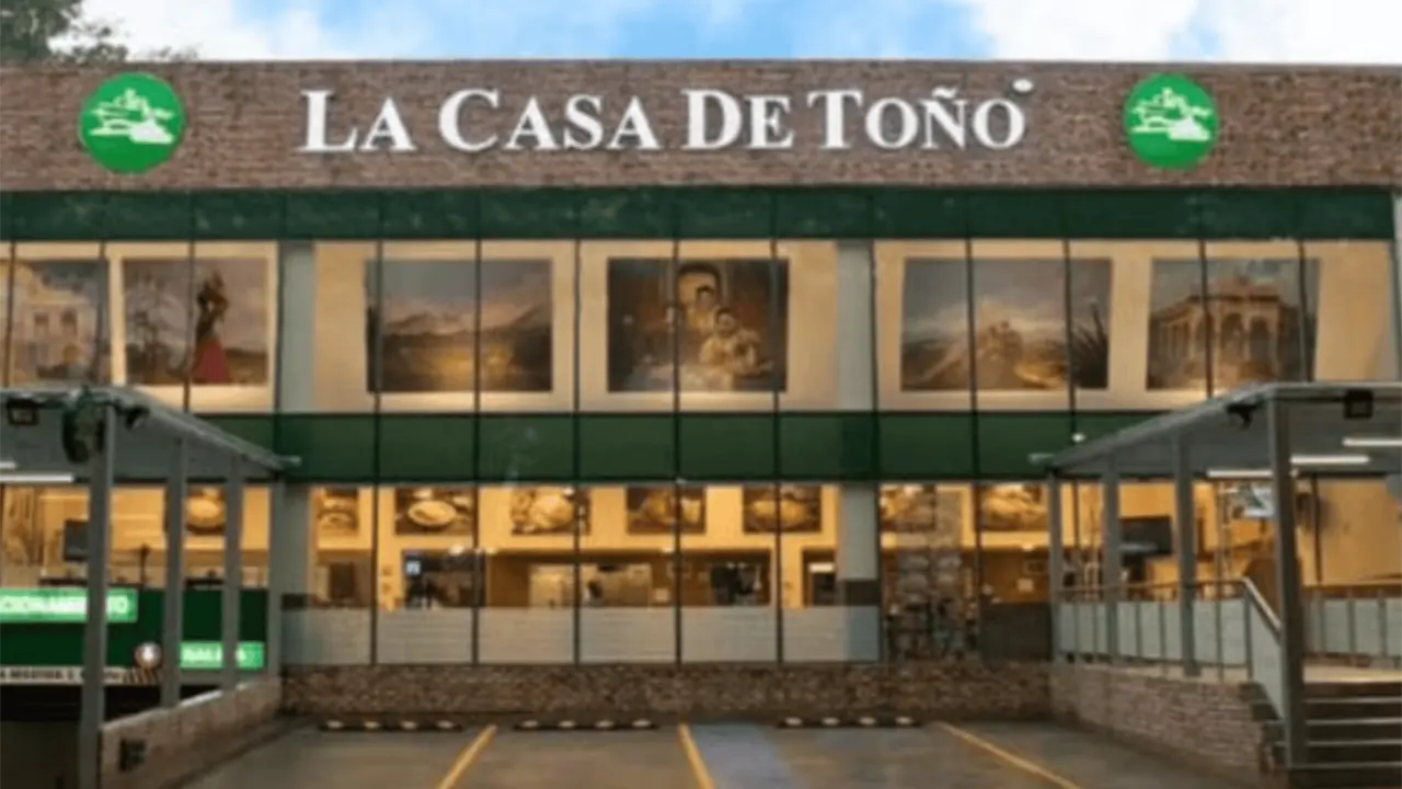 Grupo Gigante analiza compra de cadena La Casa de Toño